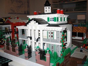Disneyland París en versión Lego 3