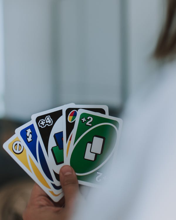 Divertidos juegos de cartas para toda la familia 5 Divertidos juegos de cartas para toda la familia 5