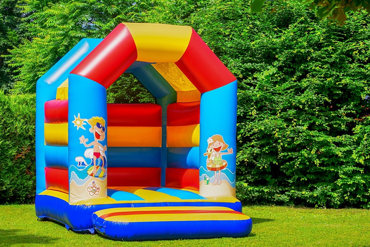 ¿Cómo los juegos inflables estimulan el desarrollo de los niños? 3 ¿Cómo los juegos inflables estimulan el desarrollo de los niños? 3