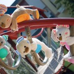 peluches smiley agarrados